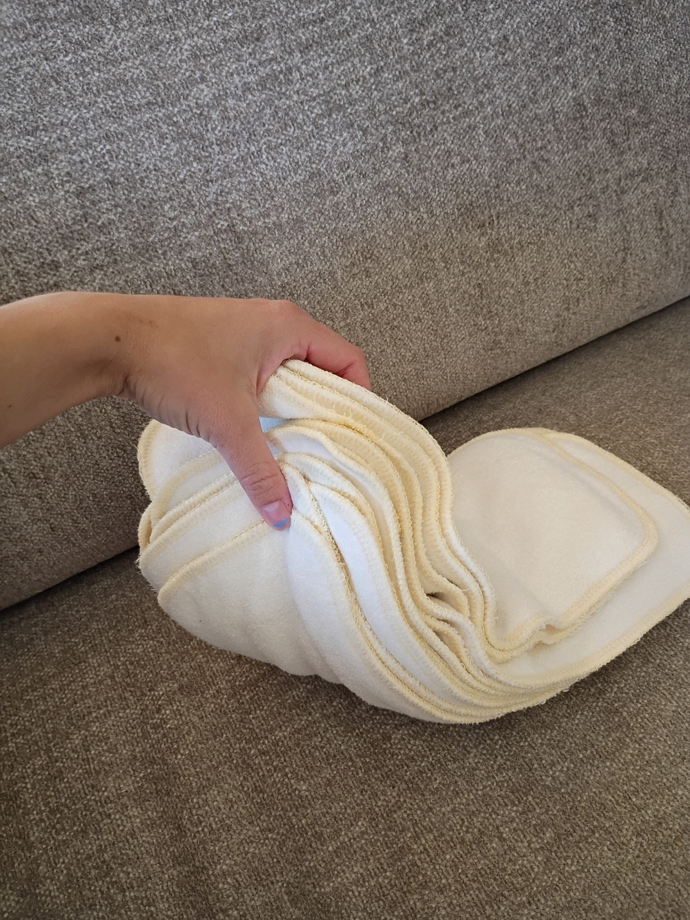 10 Alvababy 3ply Bamboo Inserts, Great Condition